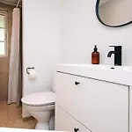 6 Person In